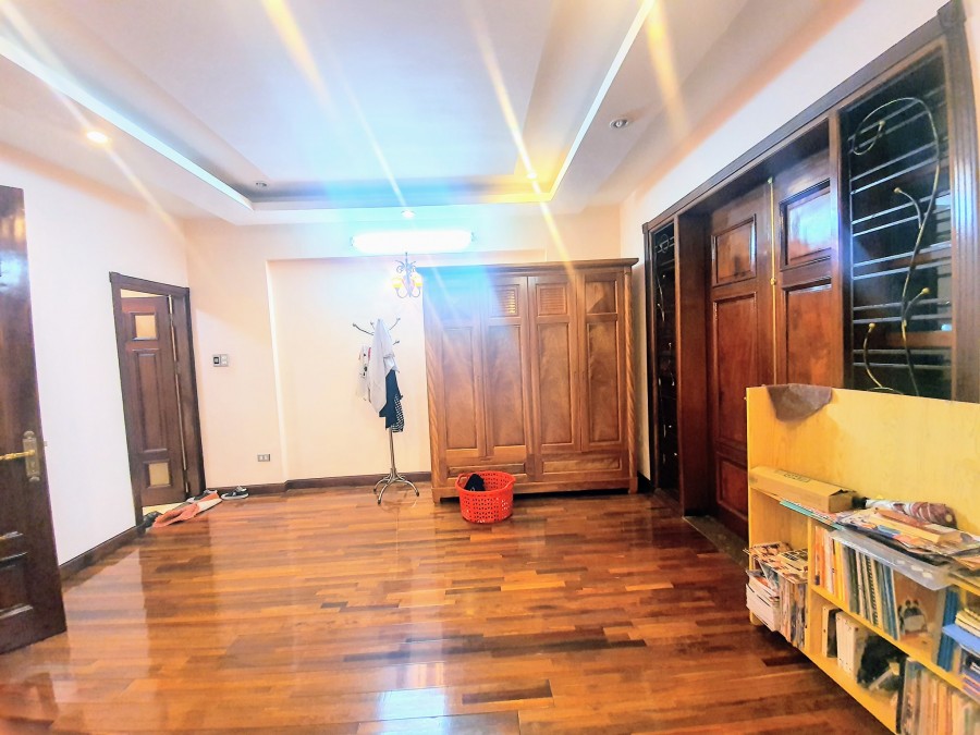Đỉnh chóp Xa La Biệt Thự Liền Kề nội thất xịn dt 135m2 4 tầng kinh doanh văn phòng