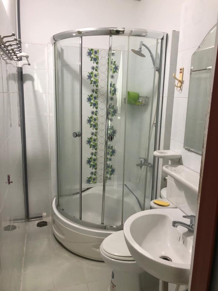 Hẻm xe hơi đậu trong nhà góc Vạn Kiếp Phan Đăng Lưu, 5 tầng, sát mt, 8 CHDV, giá bán 9 tỷ, thương lượng