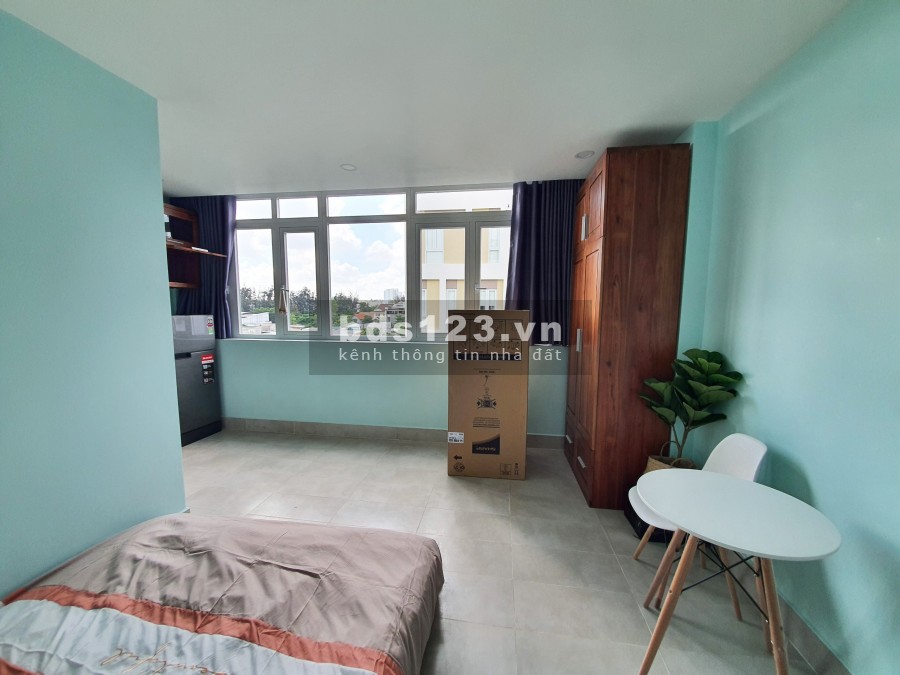 Cho thuê chung cư mini đầy đủ tiện nghi, cửa sổ lớn, đường số 9 KDC Kim Sơn Quận 7