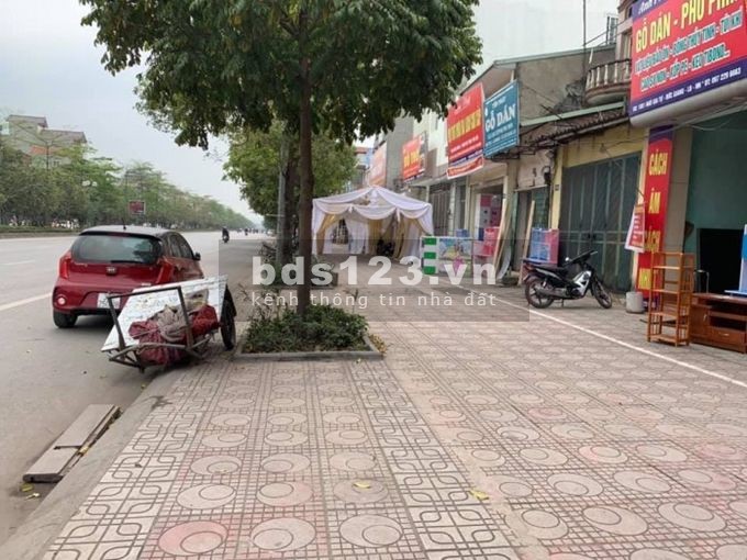 Bán nhà mặt phố Ngô Gia Tự diện tích 55m2, vỉa hè to, kinh doanh đỉnh