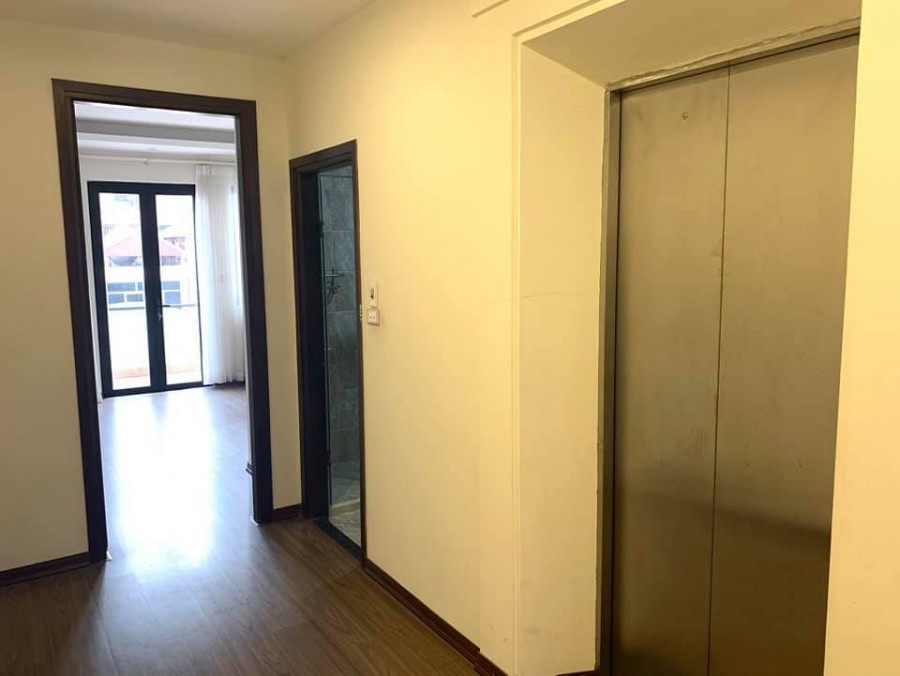 Cần bán nhà ở Nguyễn Khánh Toàn, Ô tô tránh, thiết kế sang trong 0939286833