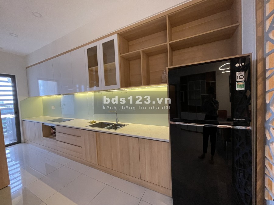 Cho thuê căn hộ 3 phòng ngủ 109m2 full nội thất Quận 2 - The SUN AVENUE