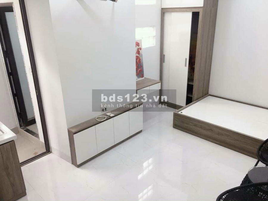 Mở Bán Chung Cư Nguyễn Trãi ngã Tư Sở 50m2, 2ngủ ful đồ ở Ngay