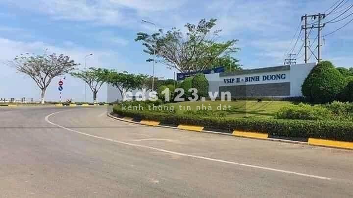 Đất Tân Uyên nhượng 10m mặt tiền ngay KCN VSIP 2 Vĩnh Tân, sổ sẵn giá rẻ công chứng trong ngày