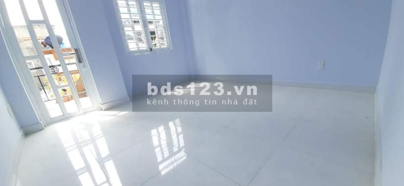 Bán nhà xe 7 chỗ vào nhà Đường Chiến Lược, Quận Bình Tân, 4mx12m, giá 4.5 tỷ