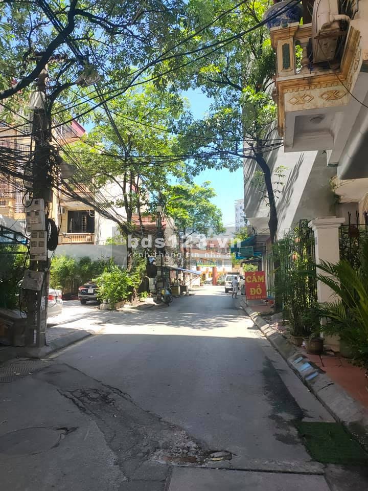 Bán nhà Phố Nguyễn Hoàng, ô tô, kinh doanh, diện tích 55m2 x MT 6m, nhỉnh 10 tỷ