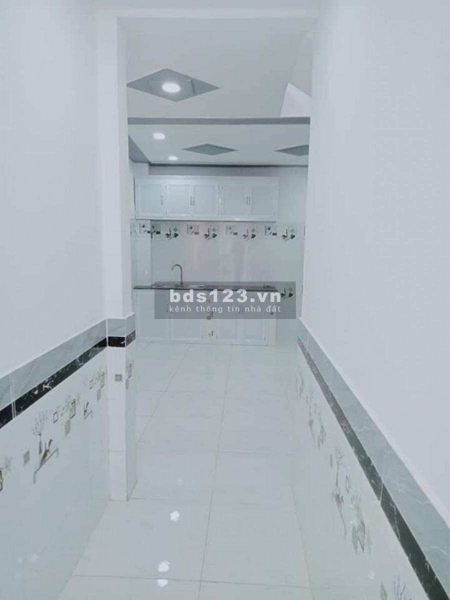 Chủ bán nhà - phường Hiệp Thành Quận 12, giáp Metro, vào ở ngay