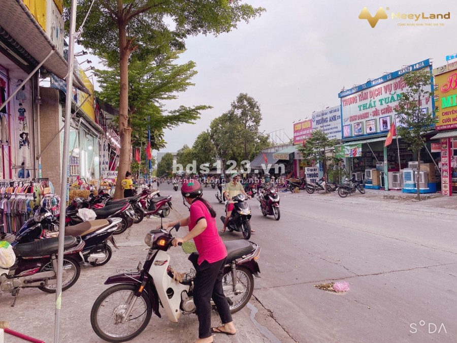 Gia đình làm ăn thua lỗ cần bán căn nhà trọ đang kinh doanh ổn định 20 triệu/tháng, ngay kcn Mỹ Phước 3