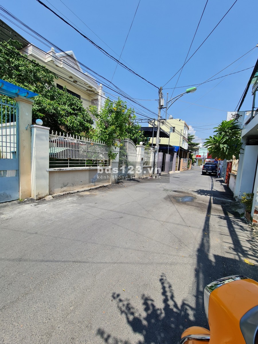 Bán nhà mặt tiền đường Phùng Khắc Khoan, Phước Hòa, tp. Nha Trang ngang 4.5m.