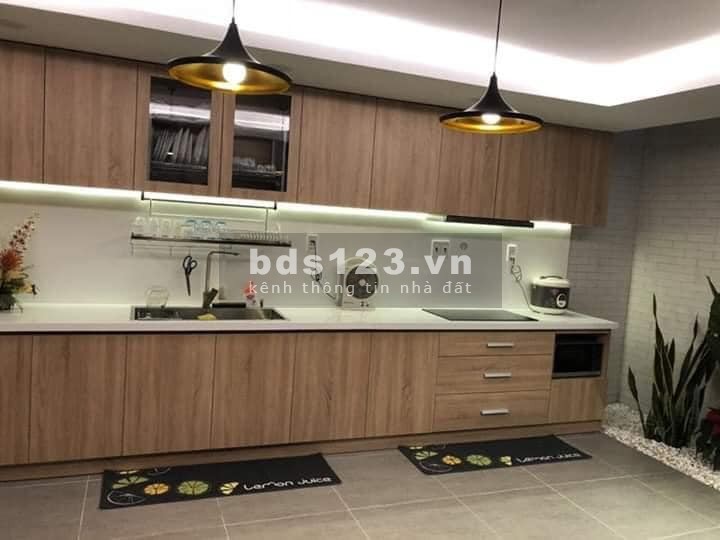 Bán nhà 5 tầng 4.3x16 Nở hậu 5m, Khu nội bộ Vip đối diện Xi Grand Court Lý Thường Kiệt