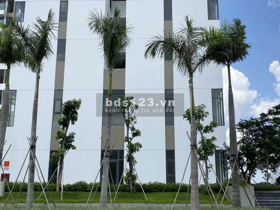 Bán/cho thuê căn hộ shophouse Quận 2, góc, tầng trệt, DT 160m², giá chỉ 40 triệu/tháng