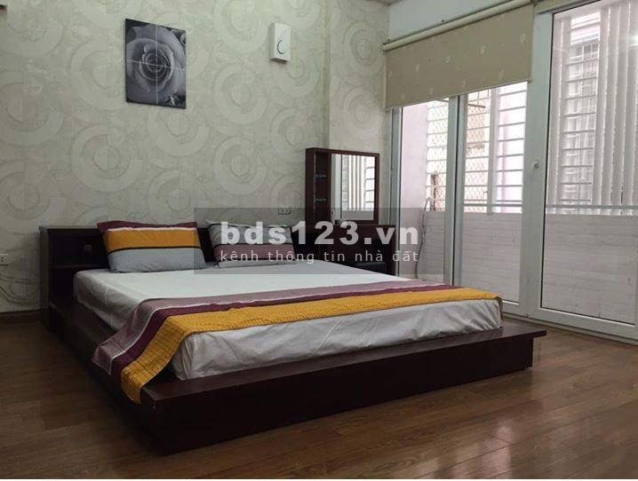 Bán nhà Trung Hòa Cầu Giấy dt 45m2, vỉa hè, ô tô tránh kinh doanh, hơn 8 tỷ. LH: 0949859898