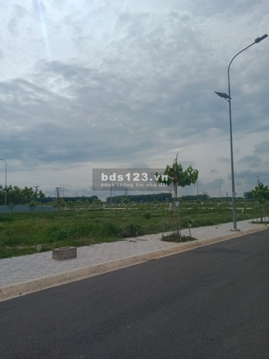 Đất dầu tư sinh lời khu nhà ở Bình Mỹ 2 Bắc Tân Uyên, giá 860 triêu