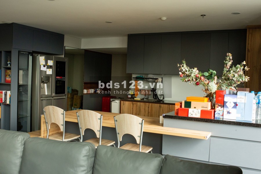 Chính chủ cắt lỗ sâu Penstudio 90m2 tại 699 Lạc Long Quân, Tây Hồ, Hà Nội