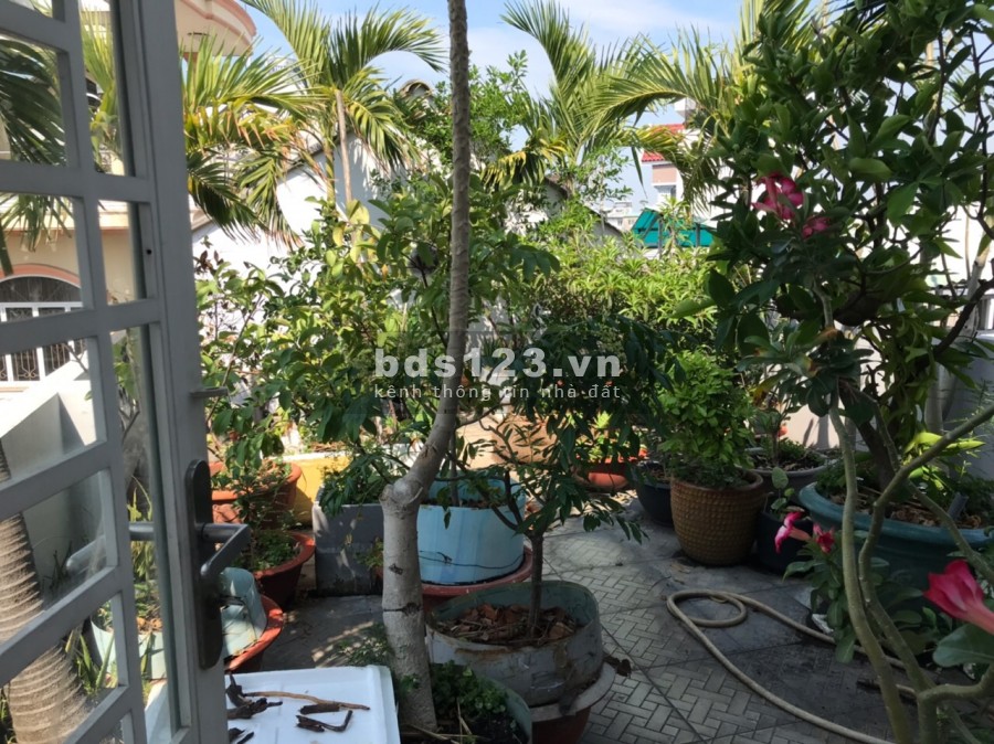Bán nhà Trường Chinh, Quận Tân Bình, thiết kế hiện đại, sang trọng, 80m2, giá 8.8 tỷ