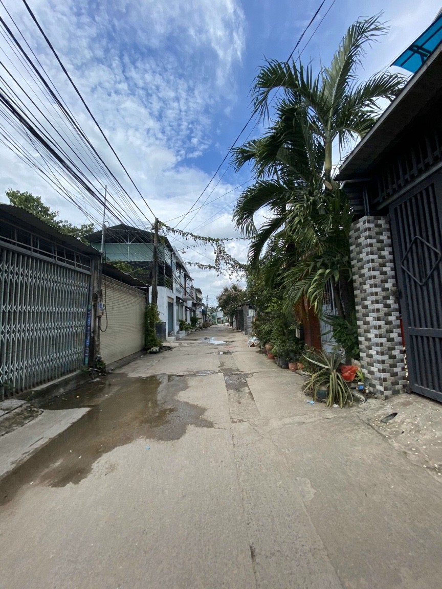 Đất Long Bình Tân vị trí đẹp, gần UB phường, 61m2 SHR thổ cư 100%, đường ô tô