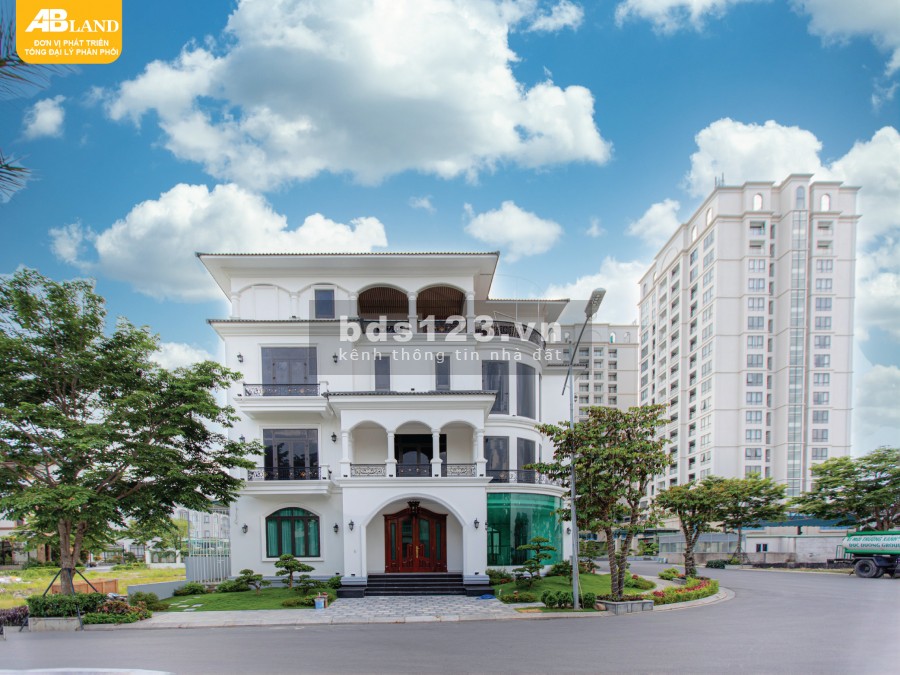 Mở bán biệt thự trên đồi view toàn bộ vịnh Hạ Long hỗ trợ vay, ân hạn lãi góc, pháp lý đủ