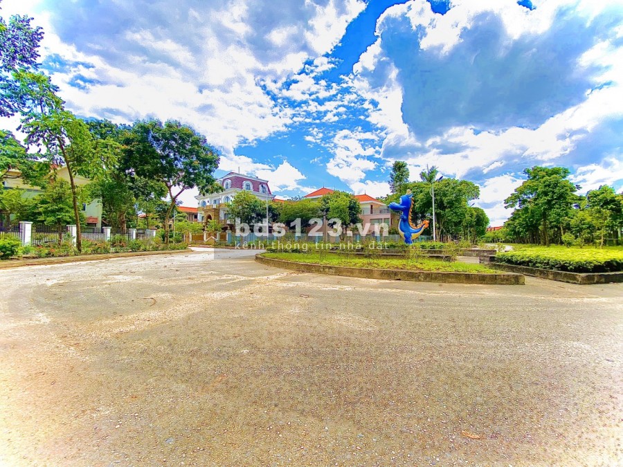 Bán BT đơn lập KĐT Quang Minh Long Việt 351.2m2, mt 18m Liên hệ 0973781843 Ánh