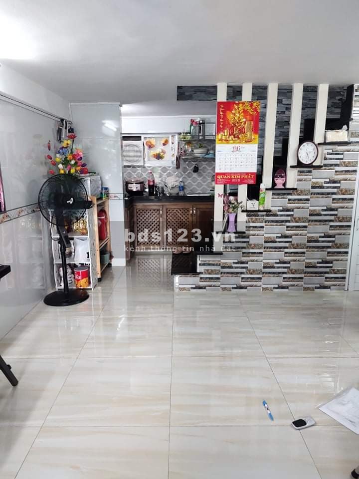 Bán Nhà Đường Bùi Minh Trực, 35M, 2 Tầng Giá Rẽ, Chỉ 2,7 Tỷ Quận 8