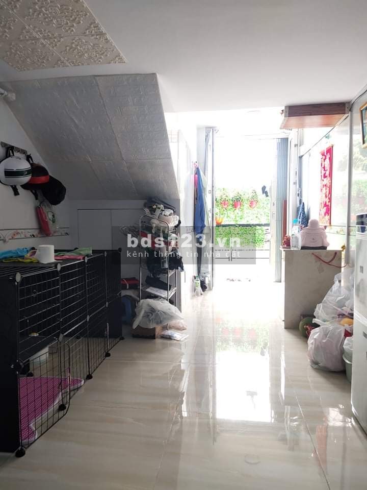 Bán Nhà Đường Bùi Minh Trực, 35M, 2 Tầng Giá Rẽ, Chỉ 2,7 Tỷ Quận 8