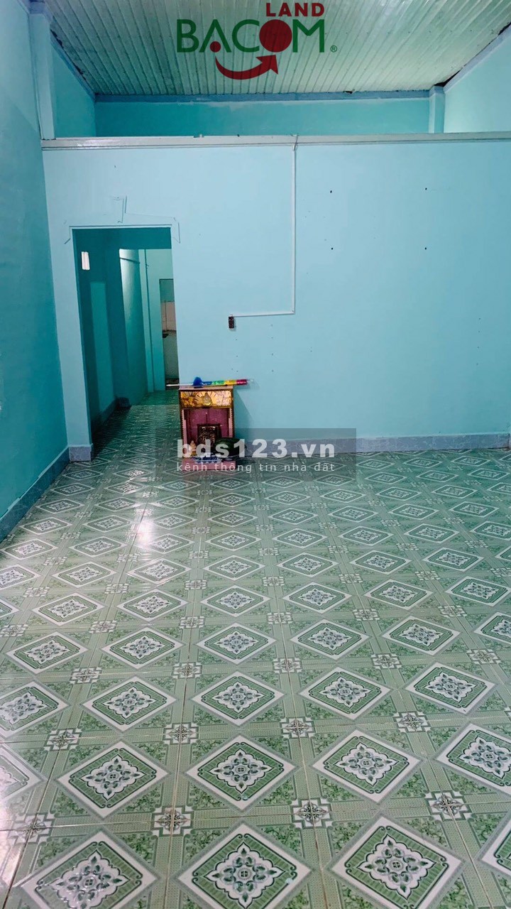Bán nhà mặt tiền kinh doanh P.Tân Phong, dt140m2 sổ riêng thổ cư chỉ 2ty770