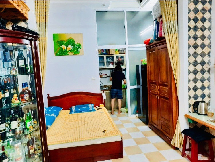 Chính chủ cần bán nhà tại địa chỉ số 10a ngõ 73 đê Trần Khát Chân Hai Bà Trưng Hà Nội
