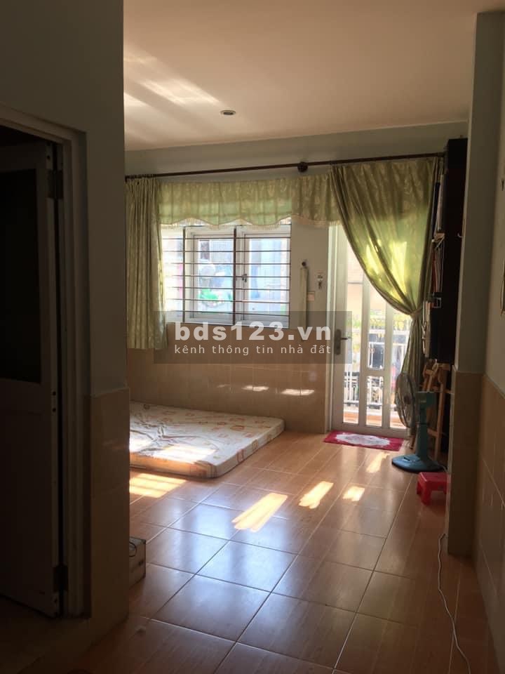 Nhà giá rẻ ngay gần vòng xoay Lăn Cha Cả Vị trí đẹp Tân Bình, Phạm Văn Hai, LH0904358019