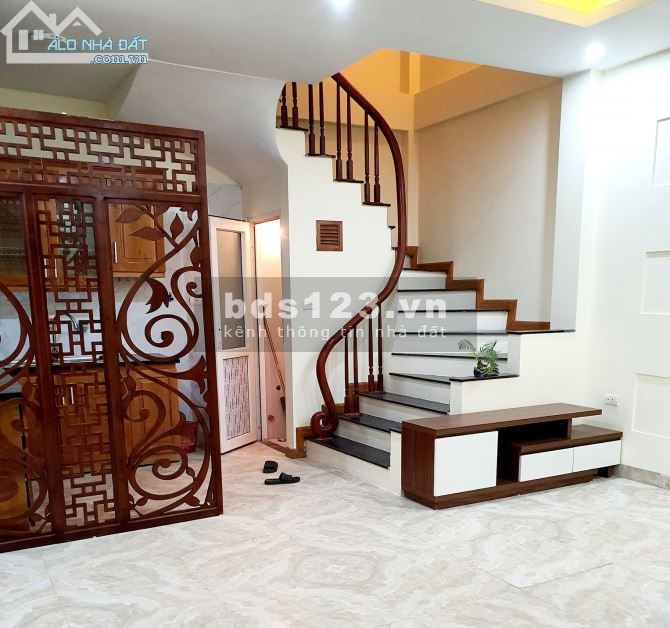 Bán nhà mặt phố Hồ Tùng Mậu,DT 60m2, kinh doanh đỉnh,giá nhỉnh 10 tỷ