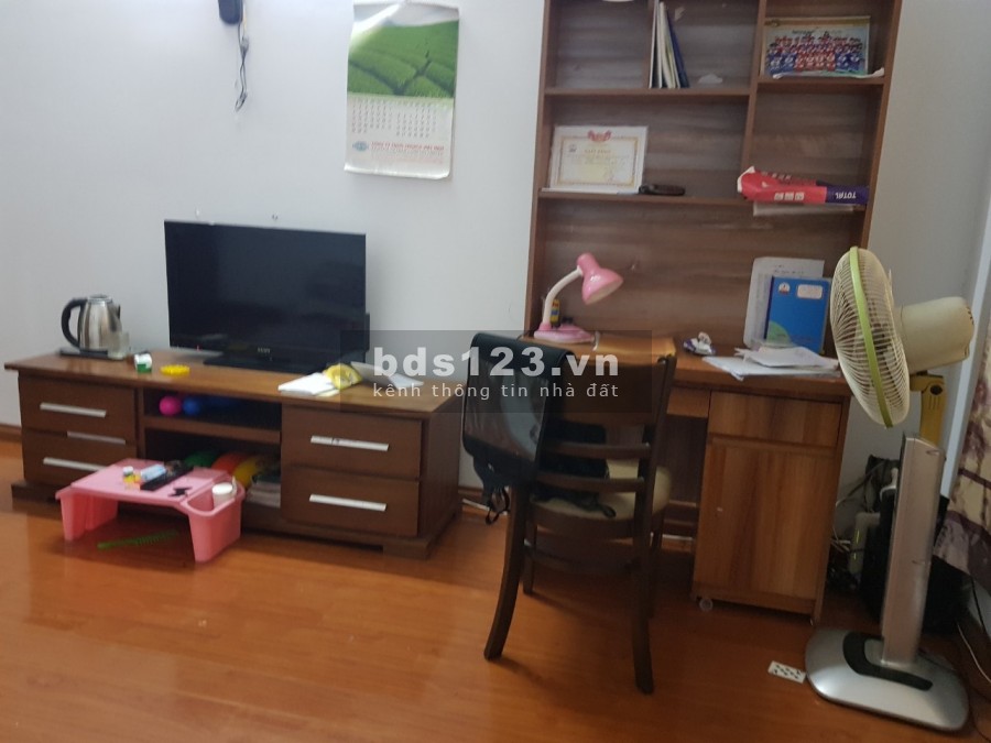 4 tầng nhà đẹp ở ngay ô tô gần khu vực đang phát triển cách trường Quốc Tế Việt Pháp 150m