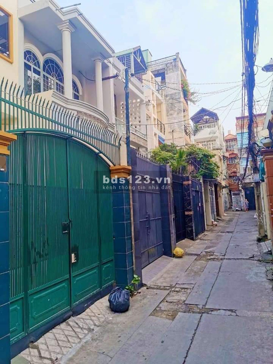 Bán nhà hxh Thích Quảng Đức, Phú Nhuận, nhà rộng 44m2, giá 4.25 tỷ