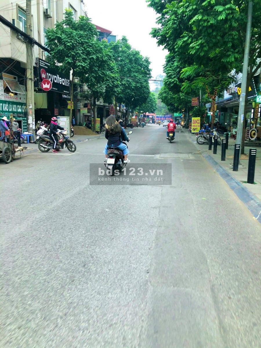 Bán nhà siêu phẩm Xuân Thuỷ 44m2, 5 tầng gần phố, kinh doanh ngõ rộng, giá 5.1 tỷ