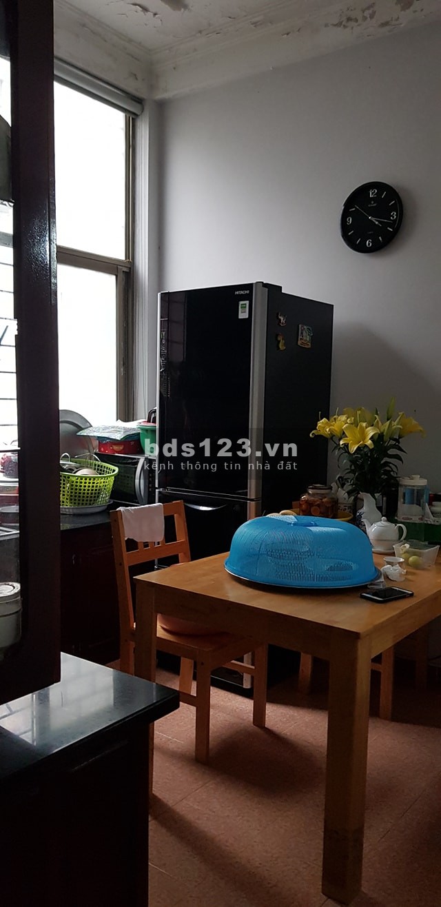 Nhà mới 30m2 mặt tiền 3,6m, 5 tầng, giá bán 3,35 tỷ, xe ra vào thoải mái