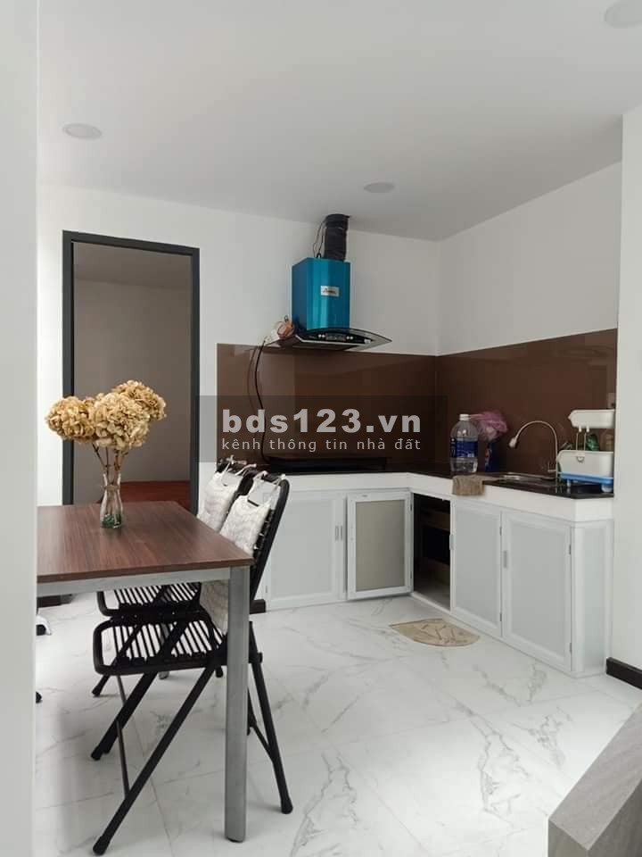 Bán nhà hxh Thích Quảng Đức, Phú Nhuận, nhà rộng 44m2, giá 4.25 tỷ