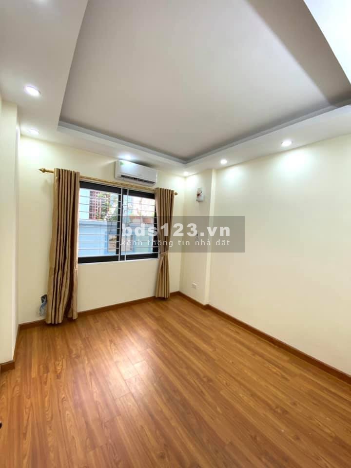 Bán nhà nguyên căn đẹp lung linh Văn Quán, Hà Đông, dt 35m2, giá 2.6 tỷ