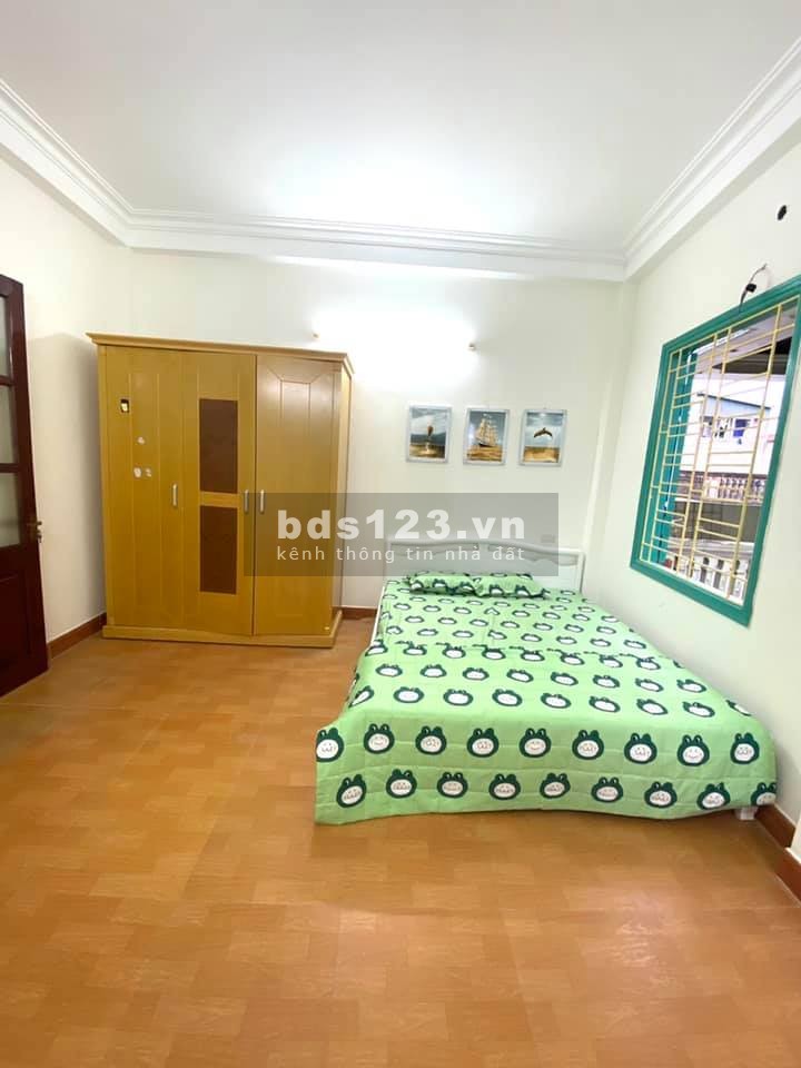 Bán nhà ngõ 194 Thanh Đàm đúc 4 tầng, 3PN, giá 2 tỷ, lh 0904655992
