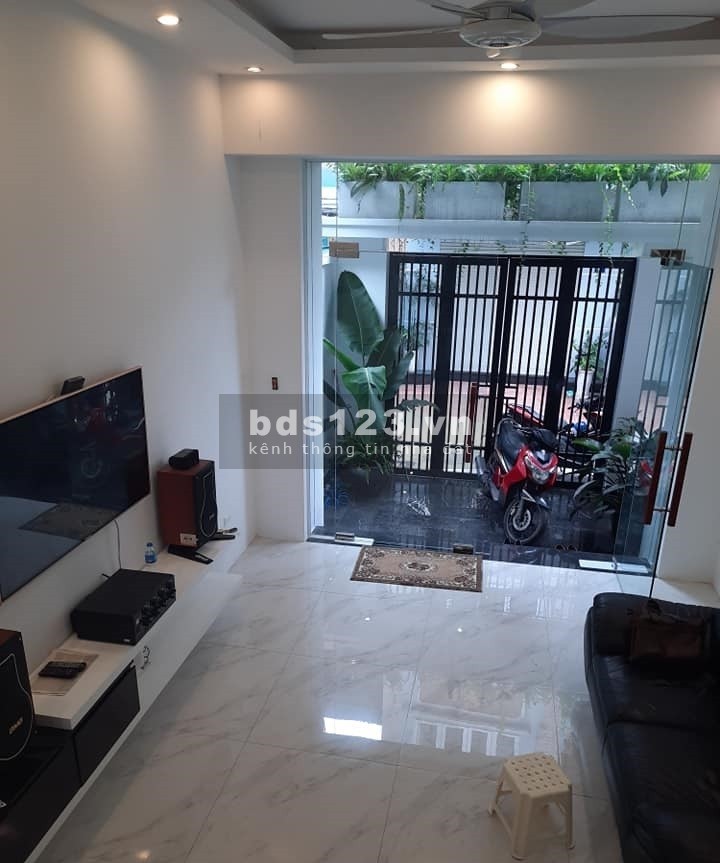 Bán nhà Lâm Du Bồ Đề 66m2 Nhà đẹp, ở ngay, 2 mặt thoáng, giá 4.35 tỷ