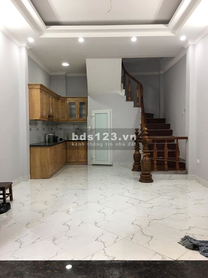 Bán nhà đẹp 5 tầng, Thụy Khuê – Tây Hồ, oto, siêu hiếm, chỉ 2.9 tỷ