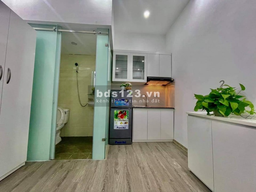 Bán nhà Phạm Hùng, Cầu Giấy 61m2, 8 phòng khách, full nội thất, giá 5.7 tỷ, ô tô đỗ cửa