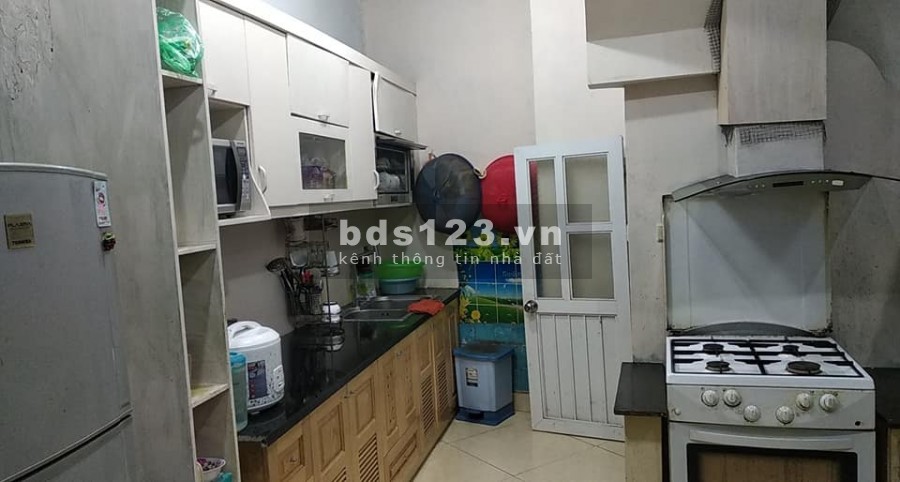 Bán gấp nhà Hoàng Văn Thái Thanh Xuân, dt 50m2, 5 tầng, mt 4.2m, ô tô, giá 4tỷ3