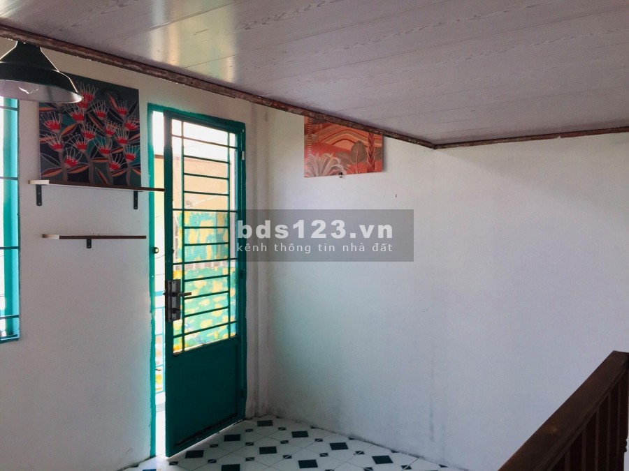 Cho thuê nhà nguyên căn giá rẻ mới sơn sửa, lh 0968099212