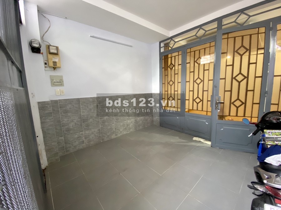 Nhà nguyên căn 4x23, đường Đinh Bộ Lĩnh, phường 25, Quận Bình Thạnh, 2 tầng