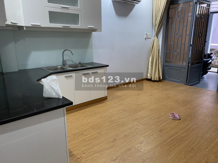 Nhà nguyên căn 4x23, đường Đinh Bộ Lĩnh, phường 25, Quận Bình Thạnh, 2 tầng