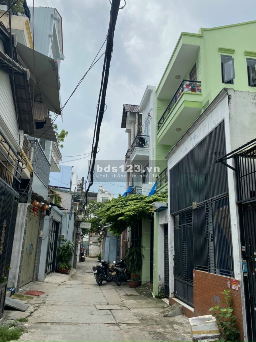 Gò Vấp bán nhà Lê Hoàng Phái, hẻm 3.5m, giá chỉ 4.6 tỷ, lhcc