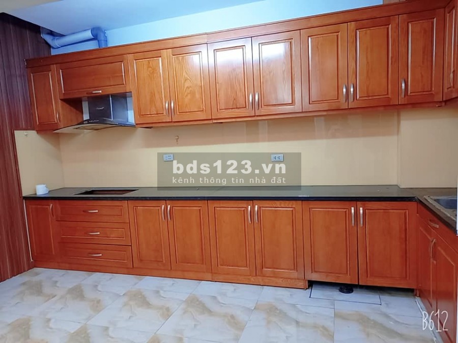 Bán nhà Bạch Mai, Nhà mới giá rẻ. 43m x 5 tầng giá 3,4 tỷ có thương lượng sâu