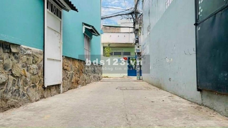 Bán nhà hẻm hơi hơi đường Trương Phước Phan, Quận Bình Tân, dt 4x8.5, giá 3.5 tỷ
