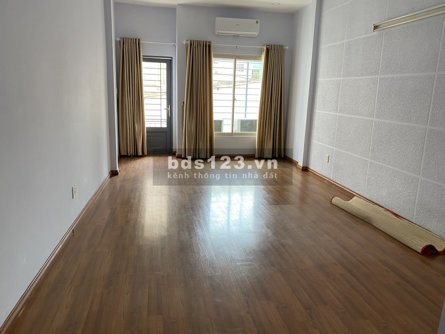 Nhà nguyên căn 4x23, đường Đinh Bộ Lĩnh, phường 25, Quận Bình Thạnh, 2 tầng