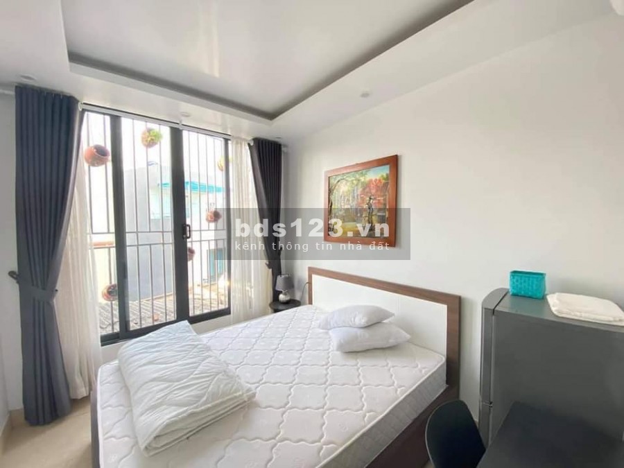 Bán nhà Bạch mai, Long lanh, Đẹp Từng Cen Ti Met, giá 3,1 tỷ, dt 37m2