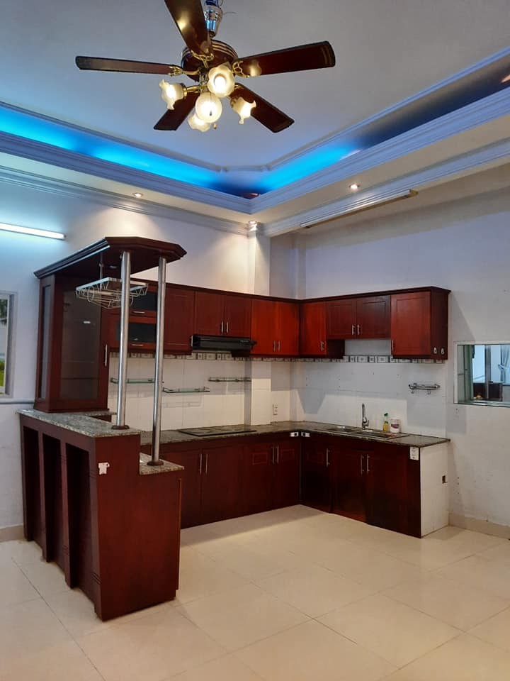 Bán Nhà HXH Phạm Văn Hai Quận Tân Bình diện tích 54m2, giá 6.4 tỷ