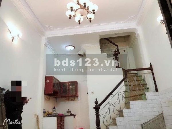 Bán nhà Hồng Mai 20m đúc 4 tầng chắc chắn, giá 1.96 tỷ lh 0916010180