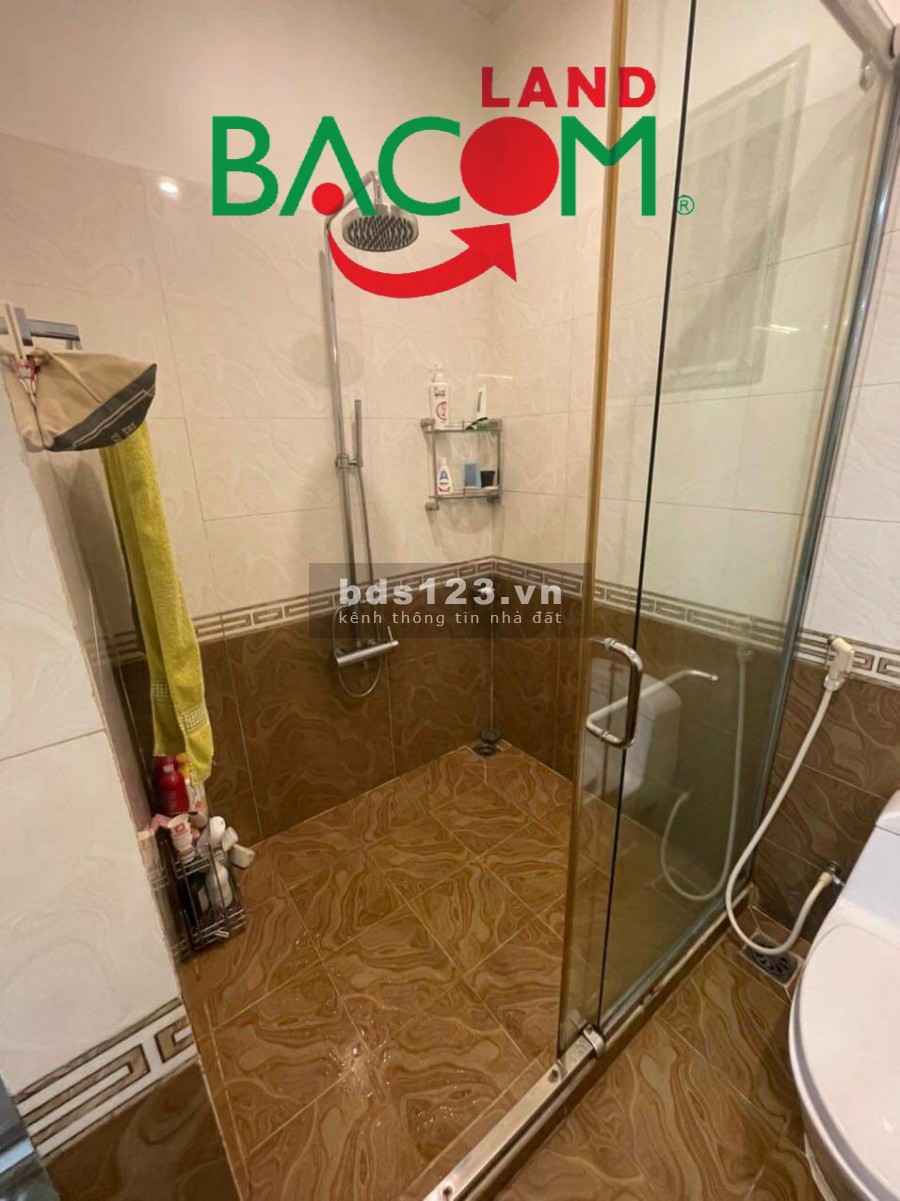 Nhà nguyên căn mặt tiền 1 trệt, 3 lầu đúc, phường Tân Biên, dt sàn 175m2, giá chỉ 8.6 tỷ
